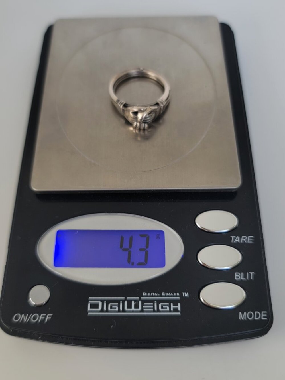 Sterling Claddagh Fede Gimmel Puzzle/Interlocking Ring - Picture 6 of 6